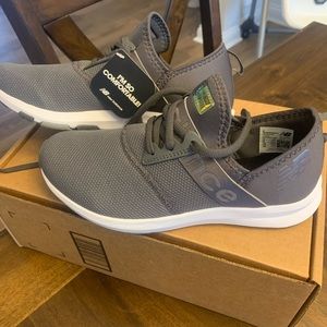 🚨🚨SOLD 🚨🚨New Balance shoes